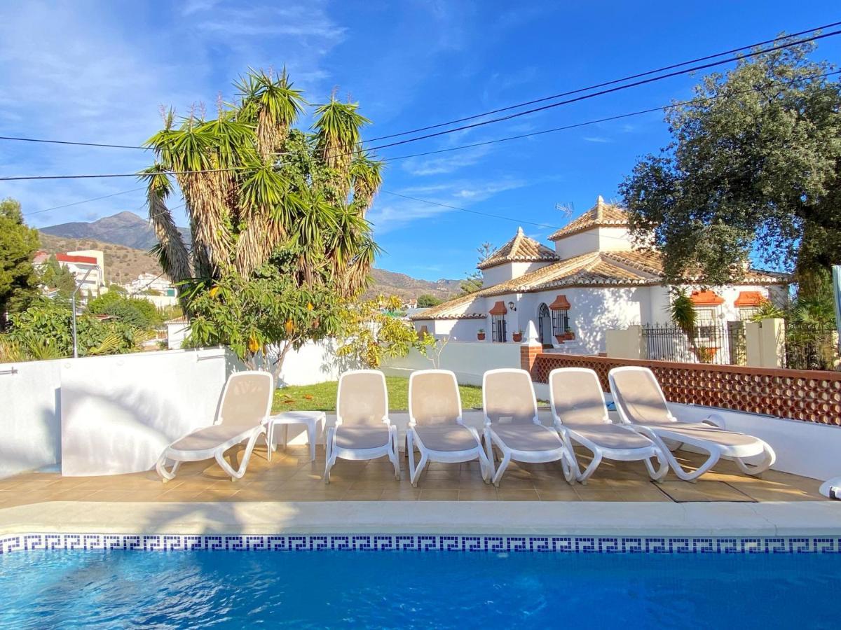 Villa Sandra Al Fresco Apartment Нерха Екстериор снимка